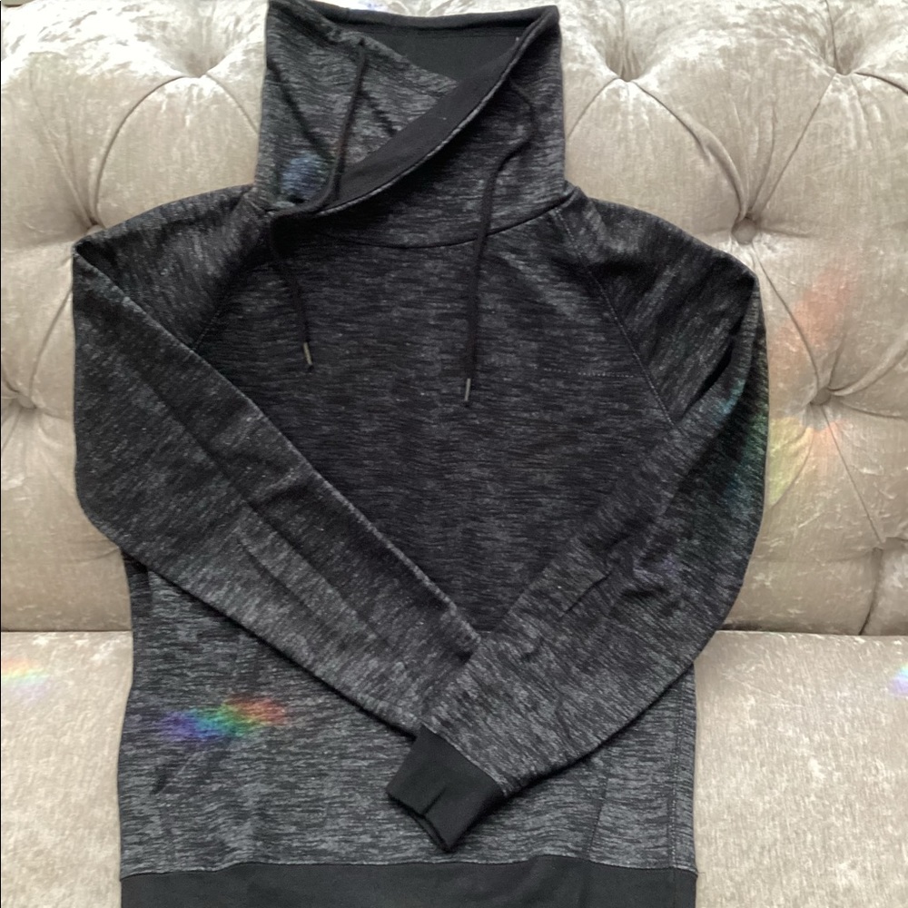Turtleneck pullover